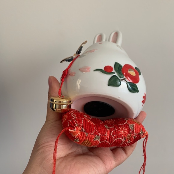 Happy Rabbit ceramic money bank - Picture 3 of 5